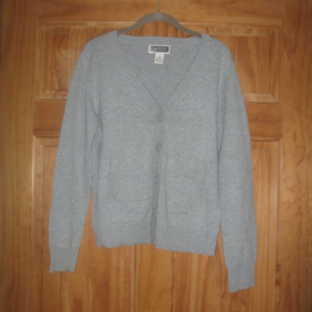 Route 66 Original Clothing Co. Gray Button Down V Neck Sweater